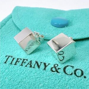 Tiffany & Co. 💯% Auth Frank Gehry Cube Earrings ✨925 Sterling✨w/Box✨EUC✨